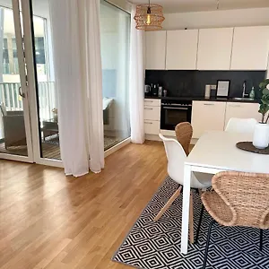 Urban Oasis: Stylische Apartment