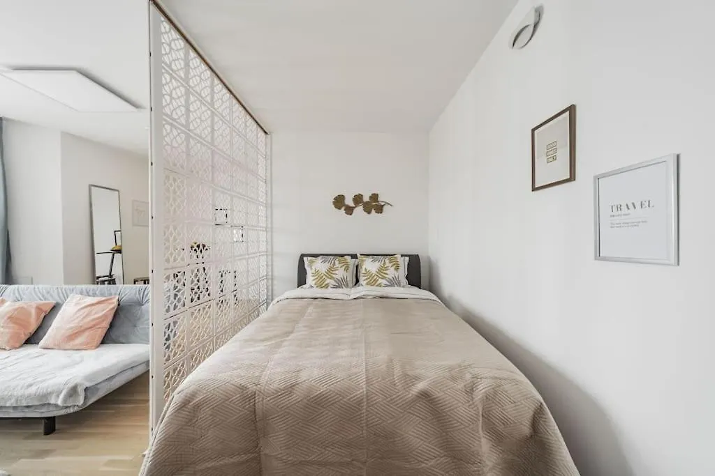 City Sky Studio Mit Balkon Wien
